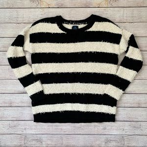 American Eagle NWT Striped Boyfriend Sweater M